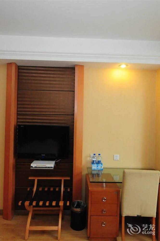 Motel 168 Hefei Changjiang Road Amber Resort Branch Экстерьер фото