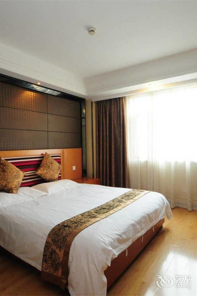 Motel 168 Hefei Changjiang Road Amber Resort Branch Экстерьер фото